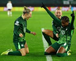 Wolfsburg came from a goal down to overwhelm Manchester United and end the English side's 100% record in the Women's Champions League this season.