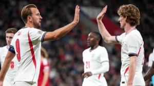 England secured the first win of their Uefa Nations League campaign as they overcame the stubborn resistance of 10-man Czech Republic in Prague.