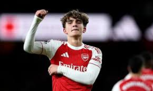 Sixteen-year-old Max Dowman became the youngest scorer in Premier League history as his late goal helped Arsenal edge past Everton and move 10 points clear at the top.